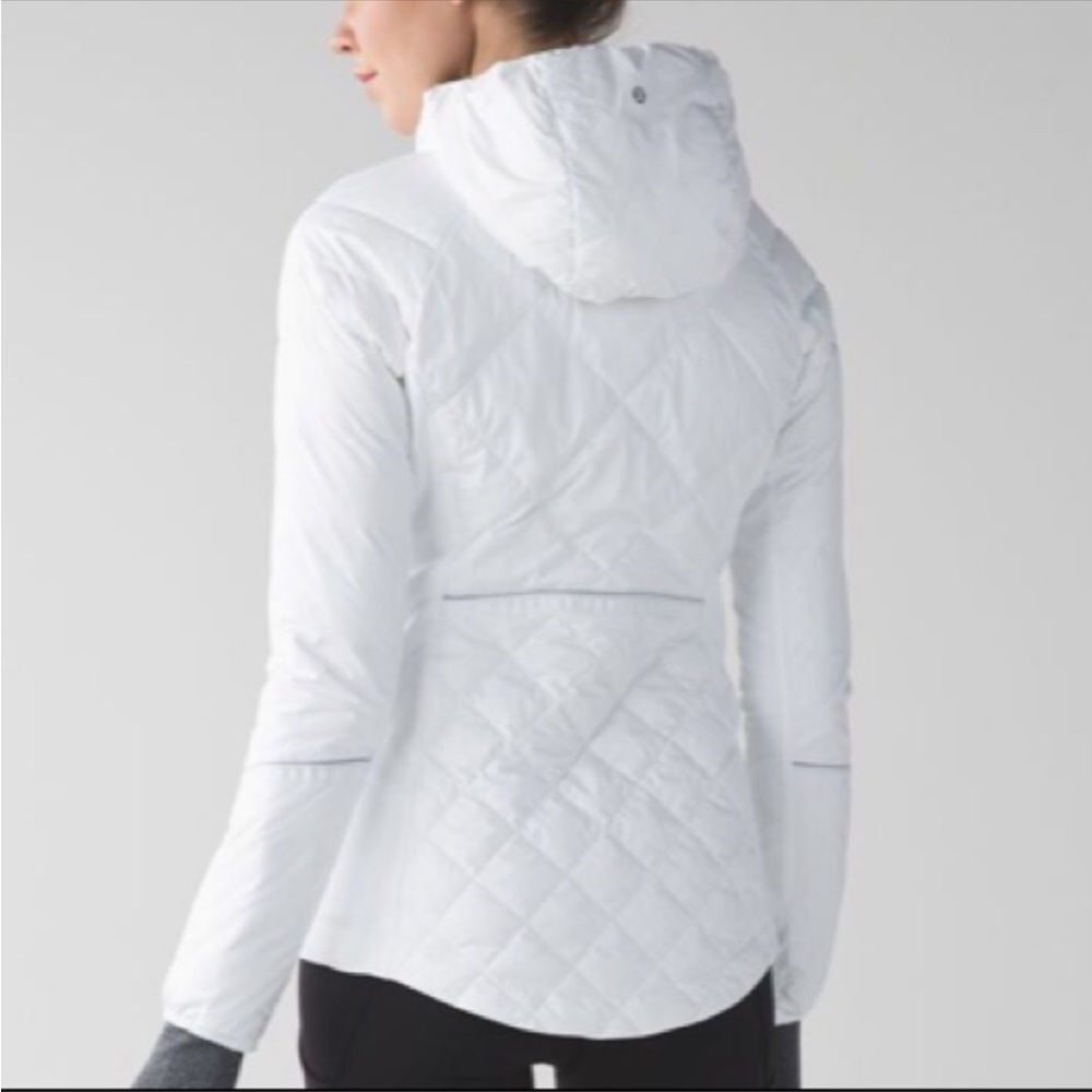 White lululemon down jacket